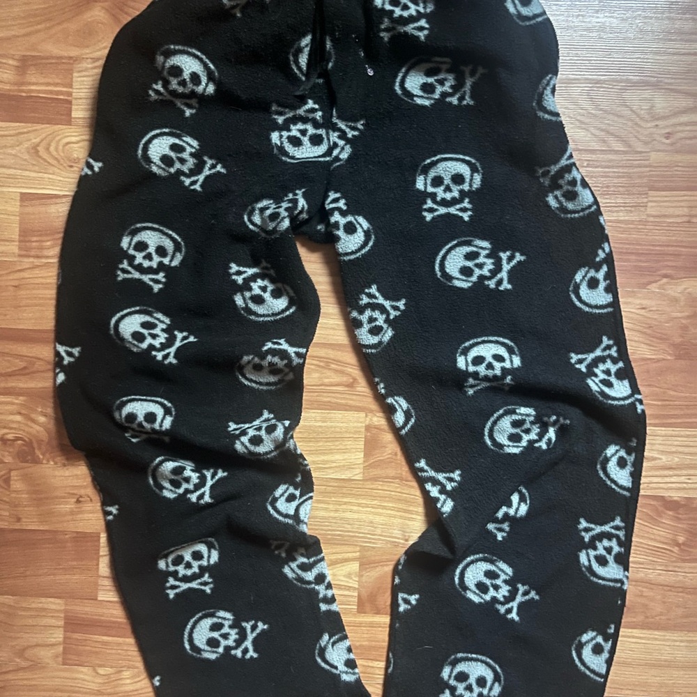 Skull Print Black pjs